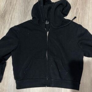 Black Cropped Zip-Up Hoodie